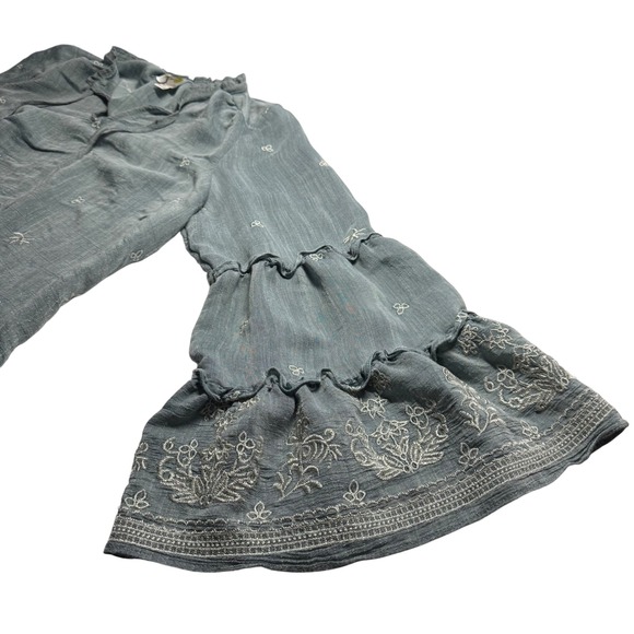 Fig and Flower Anthro Embroidered Blouse Bell Sleeve Boho Blue Gray Top Large L - Picture 6 of 8